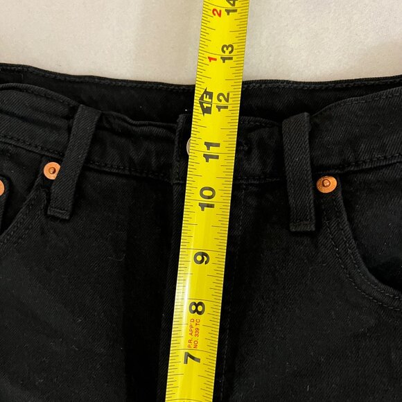 Levis 501 Women's Stretch Raw Hem Black Denim Shorts Size 30 Mid Rise Fly Button - Picture 8 of 11